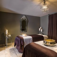 Spa Treatment Beds